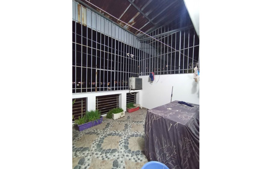 BÁN NHÀ RIÊNG NGÕ 296 LĨNH NAM, 33M2, 5 TẦNG, MT 3.6M, SỔ VUÔNG NỞ HẬU, FULL ĐỒ VỀ Ở NGAY.